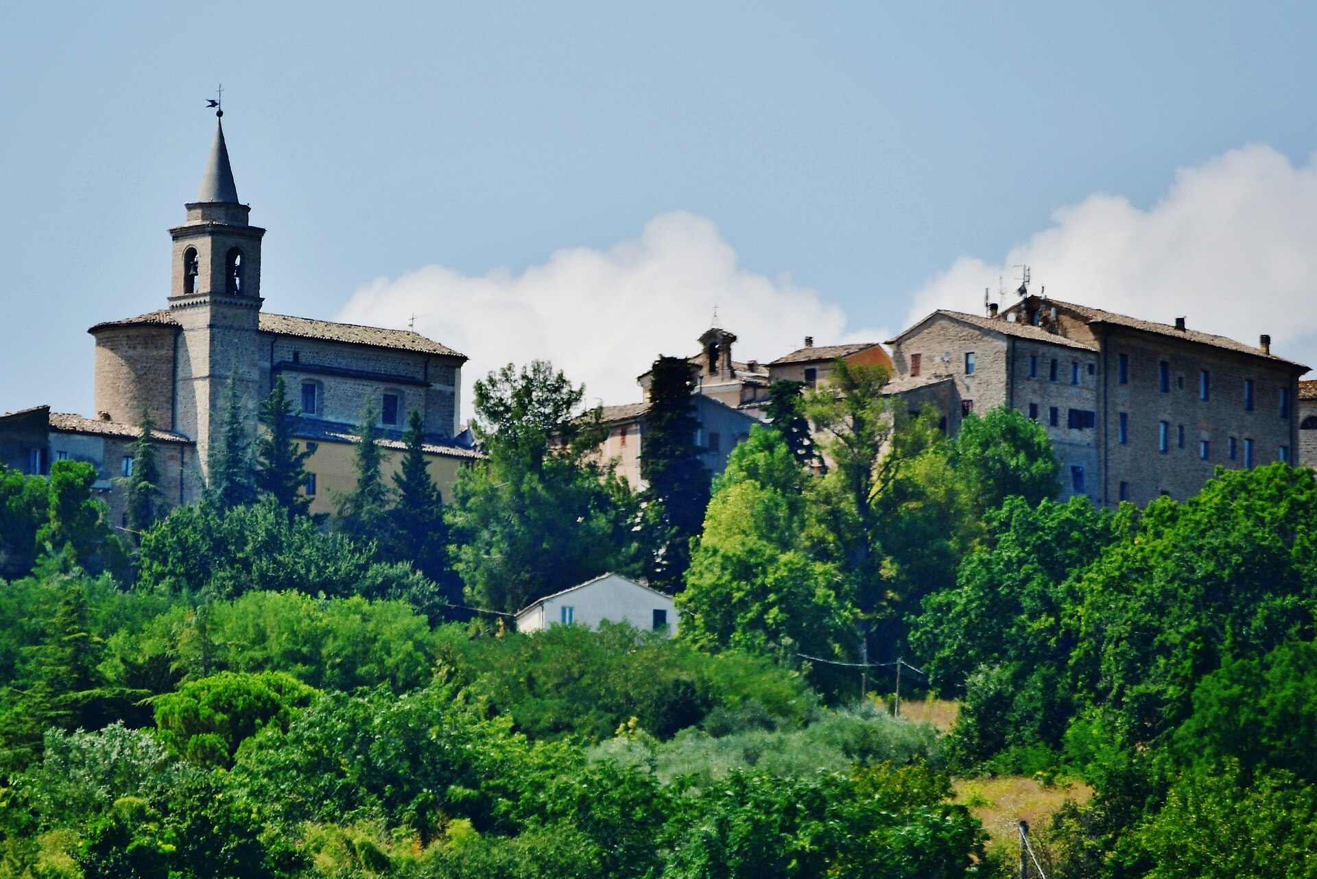 Monte Roberto – foto 1