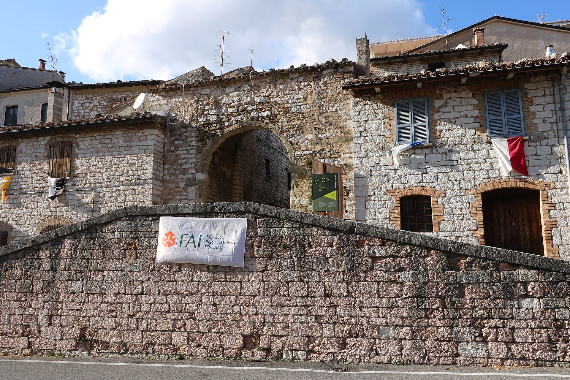 Serra Sant'Abbondio – foto 5